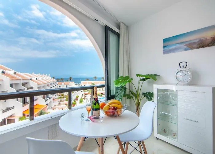 Parque Santiago I Playa de las Americas (Tenerife)